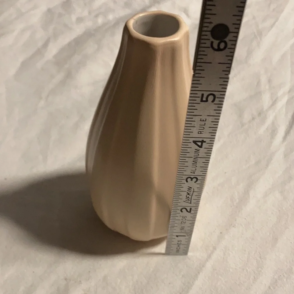 IKEA ceramic vase in excellent condition